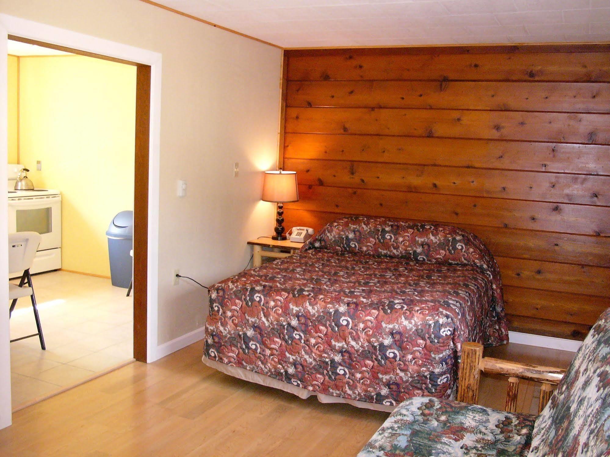 Mountain View Lodge - No Pets Allowed Packwood Luaran gambar